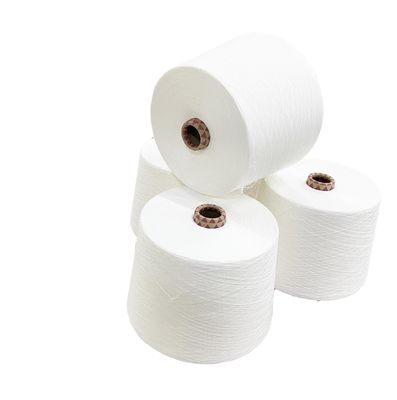 SIRO COMPACT SPUN Ne30/1 100% gerecycled polyester ruw wit garen voor weven en breien