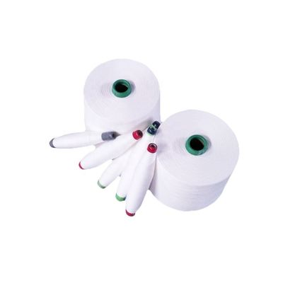 3.8 Neps 100% polyester Ne 24/1 Siro Spun Garne voor weven / breien