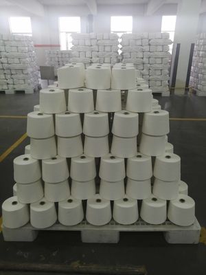 Rayon/polyester TR 65/35 Ne28/1 Ringspun garens voor weven Duurzaam en veelzijdig