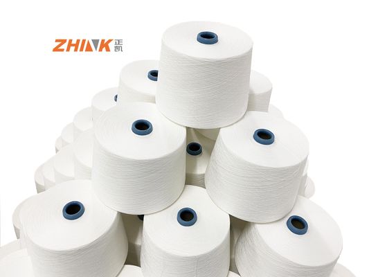 32s Kationisch polyester met een hoge sterkte, met ringen, gesponnen garens voor brei- en weefwerk