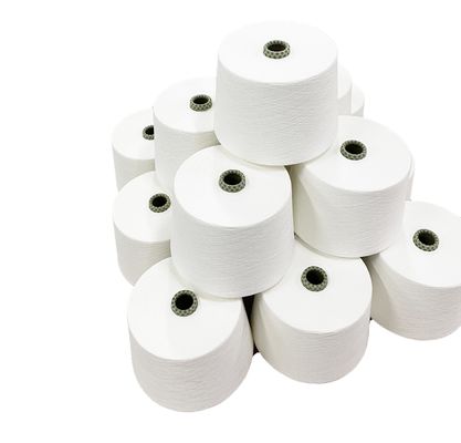 Polyester/High Shrinkage Poly/Nylon 50/20/30 Siro Compact 21s Spun Garn Fabrikanten