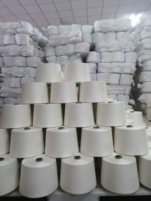 PV 70/30 30 40D s Spandex kern gesponnen garens Twisted en bedekt voor hoge gelijkmatigheid 9.67